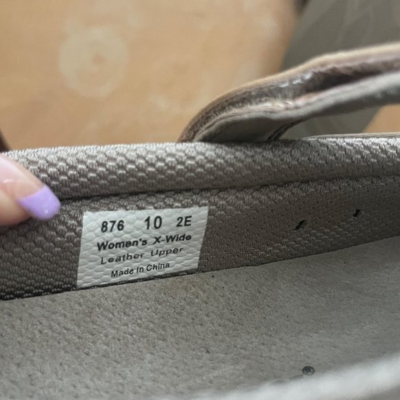 Orthofeet Wm Style 876 MaryJane Shoes 10 2E(X-Wide) Orthopedic Hook & Loop Strap - Picture 7 of 9